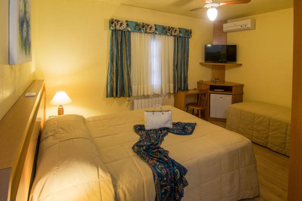 Triplo Luxo - Hotel Sky