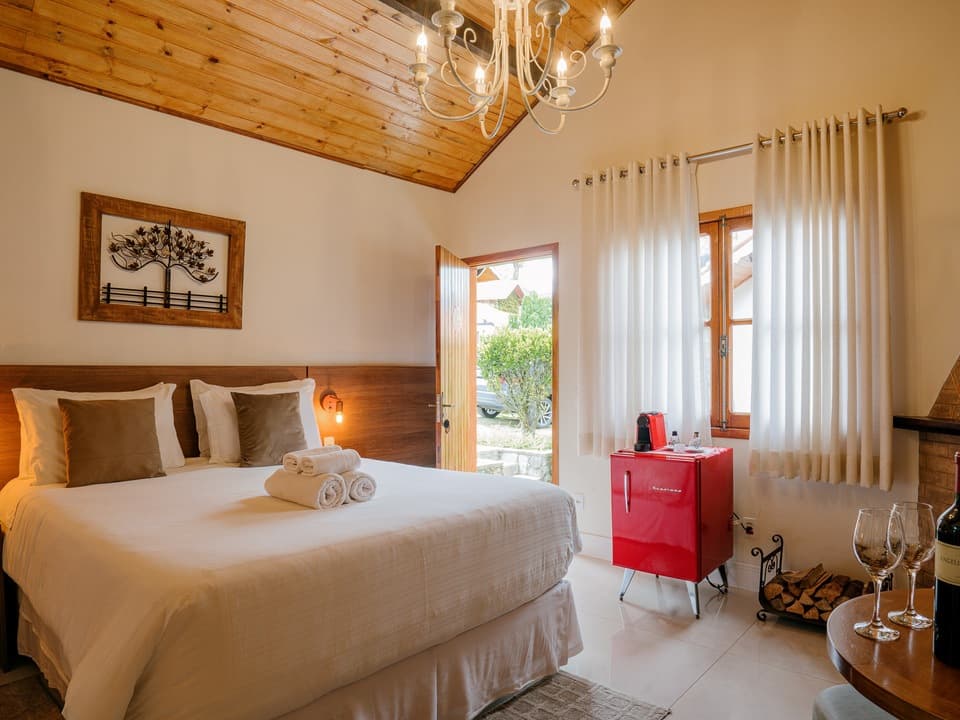 Chalé com Hidromassagem - Pousada Valle das Flores