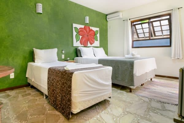 Quarto Luxo - Velinn Pousada Catamarã Brasil