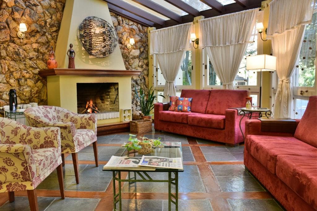 Hotel Pousada Le Chateau