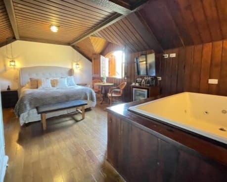 Suíte King DeLuxe - Alma Hotel