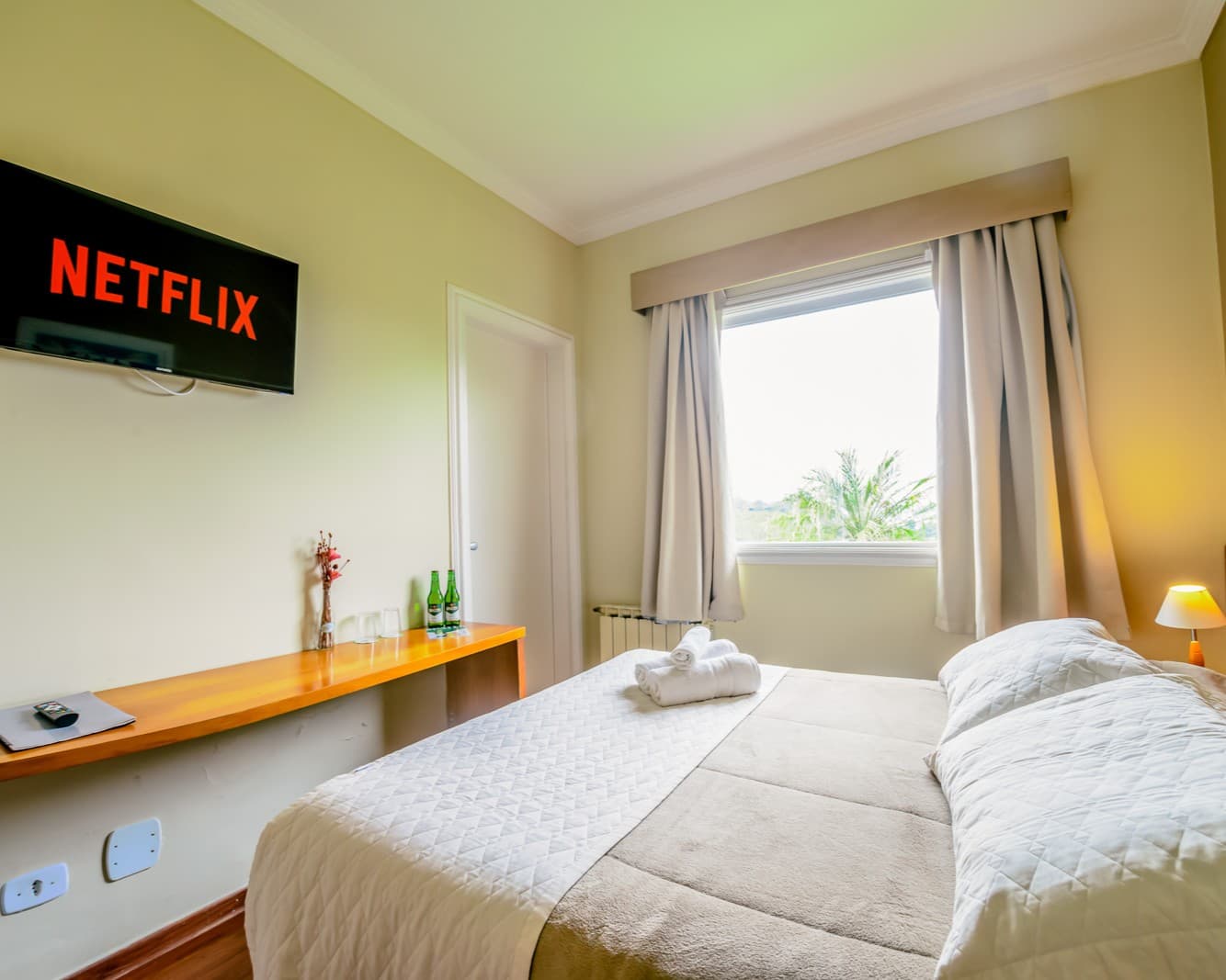 Quarto Standard - Velinn Pousada Parque das Flores
