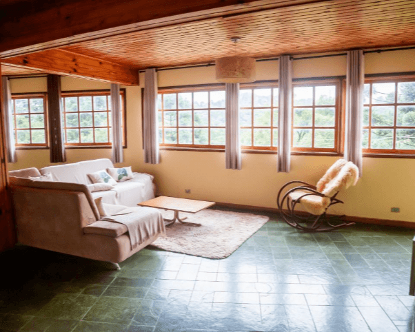 VELINN Recanto das Hortências Hotel