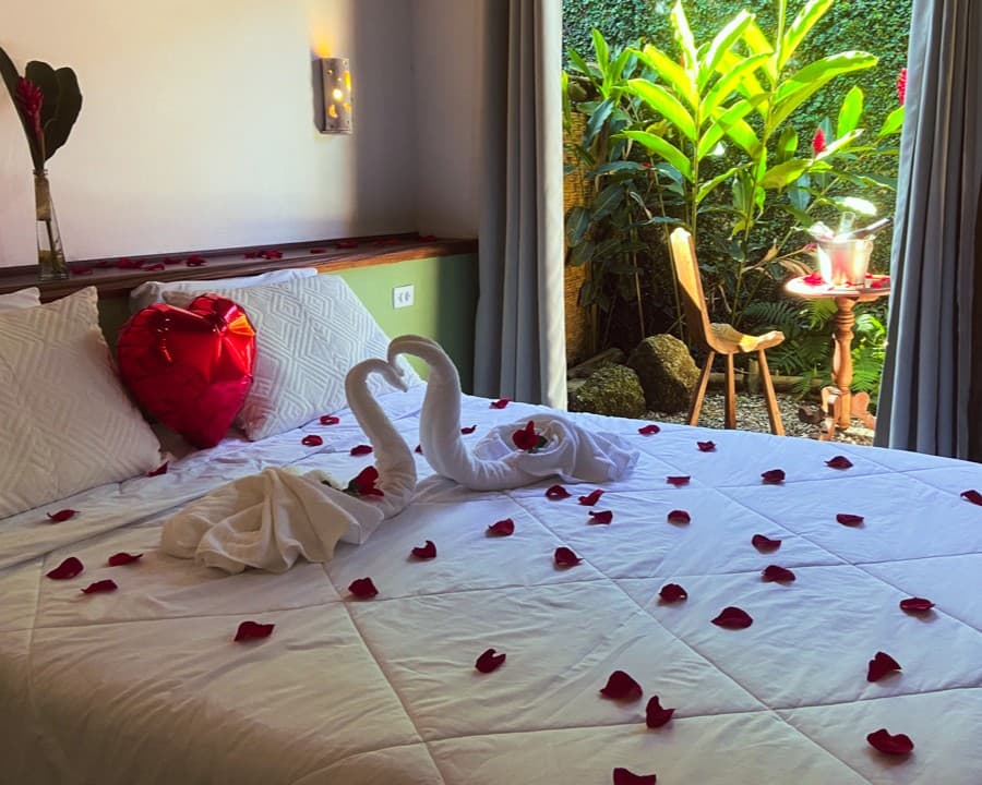 Quarto Luxo - Velinn Pousada Gaia Gardens 